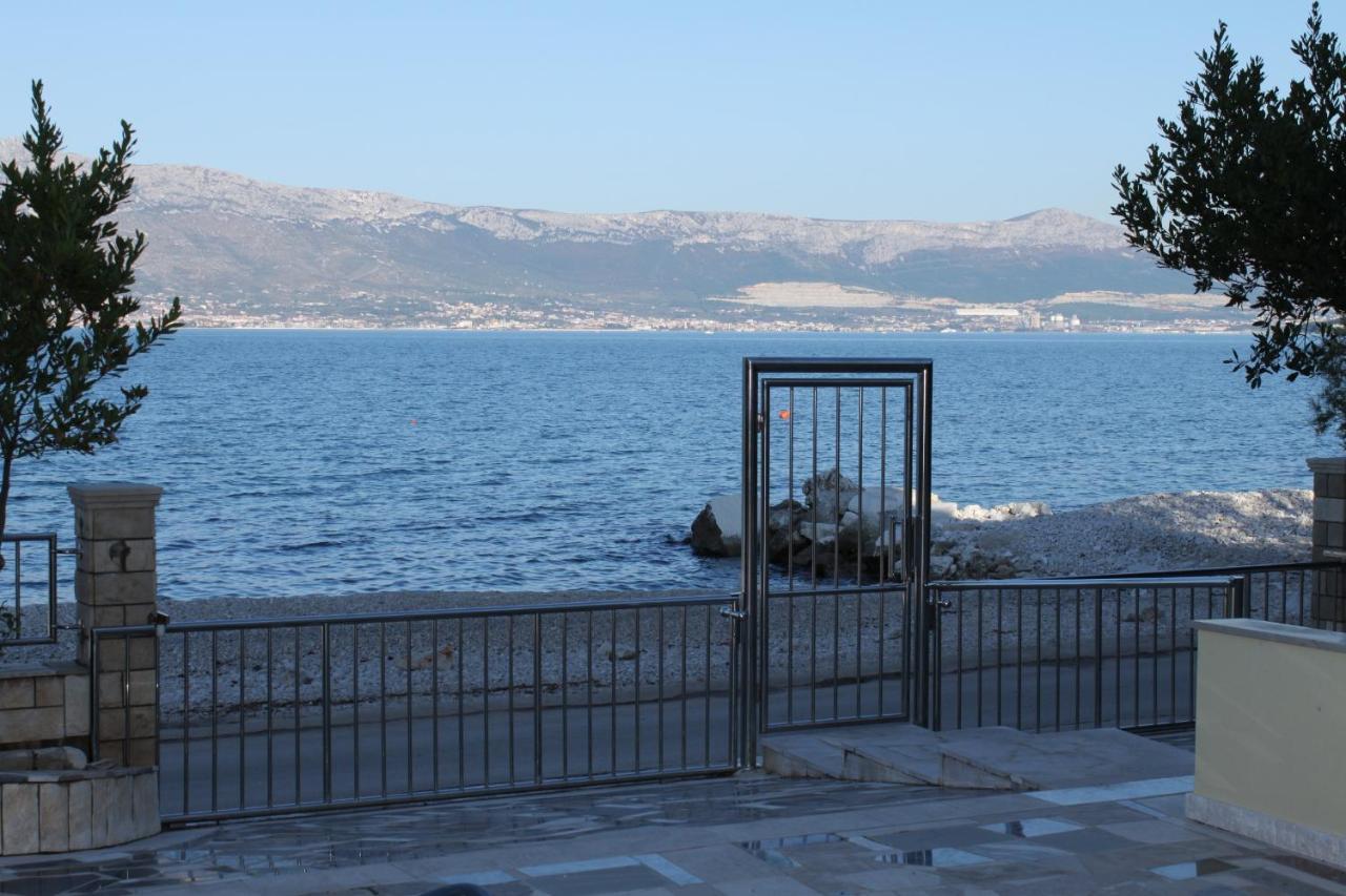 Apartments By The Sea Slatine, Ciovo - 1139 Экстерьер фото