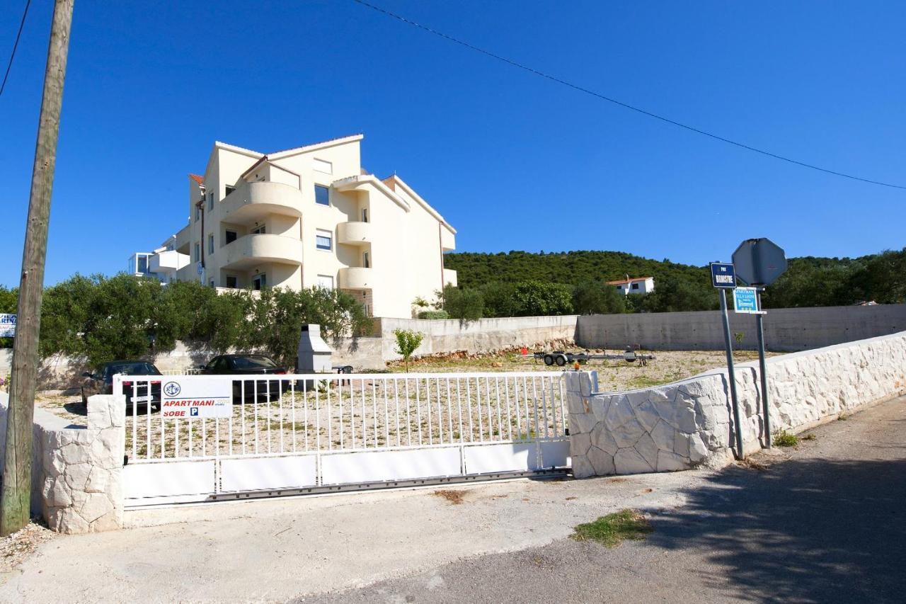 Apartments By The Sea Slatine, Ciovo - 1139 Экстерьер фото