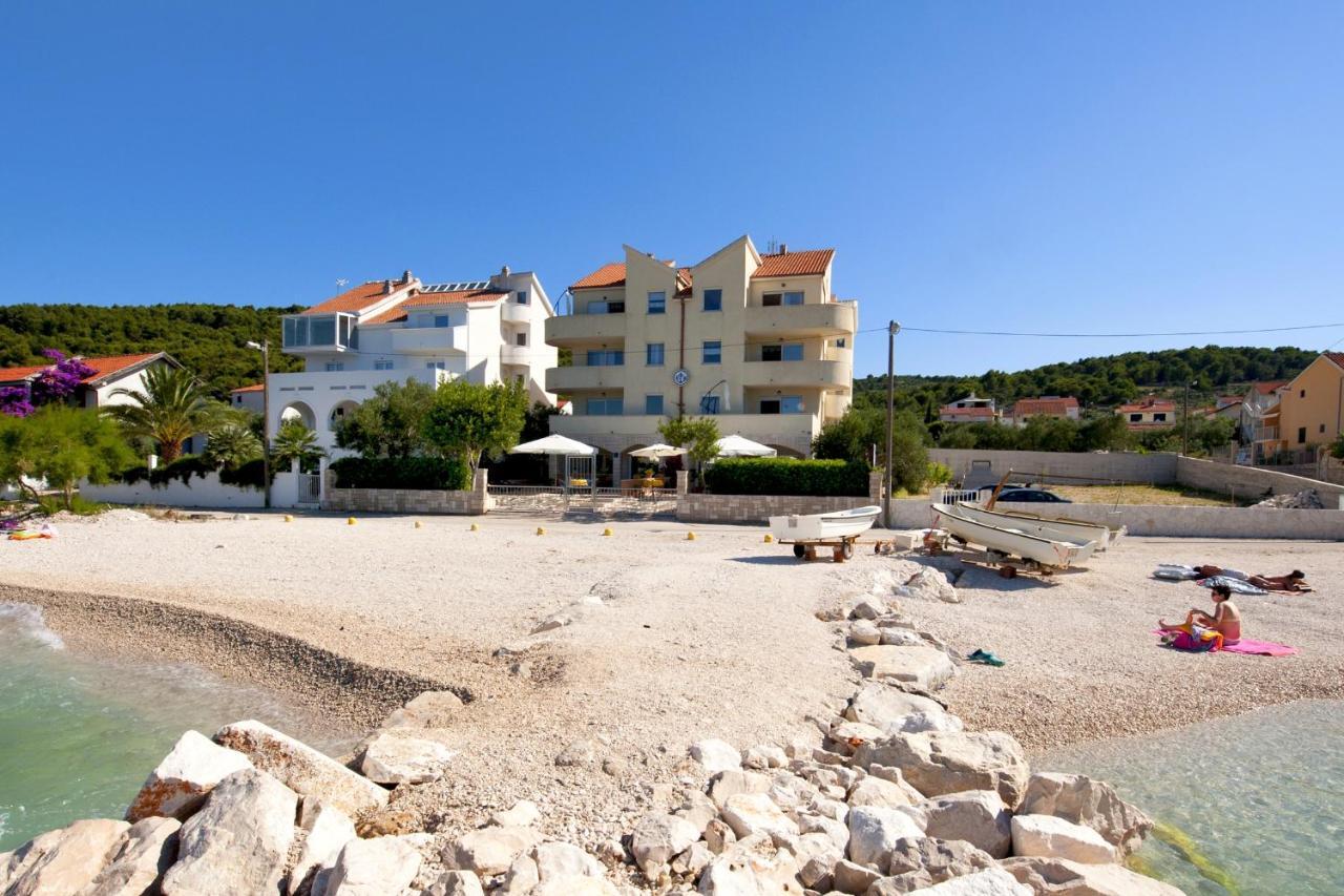 Apartments By The Sea Slatine, Ciovo - 1139 Экстерьер фото